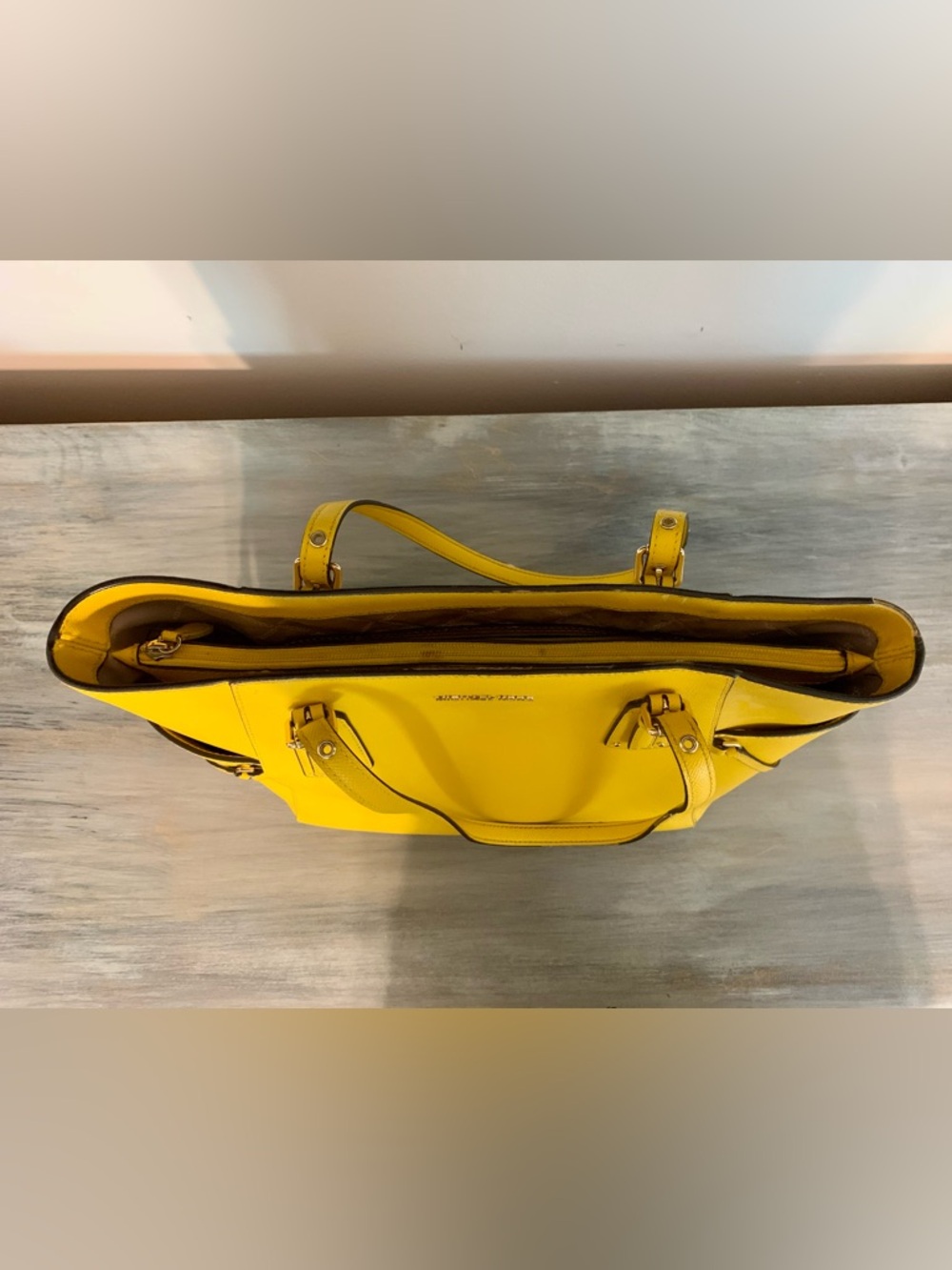 Michael Kors bag Yellow Saffiano Tote should bag large purse designer handbag - Picture 9 of 17
